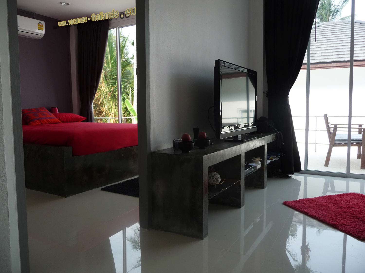 location maison vacances en Thalande, la piece de vie maison 2 Chaweng koh samui,Les maisons en location pour vacances sur Koh Samui offrent un grand confort avec un mobilier adapts au contraintes des pays chauds et aux intrieurs climatiss 